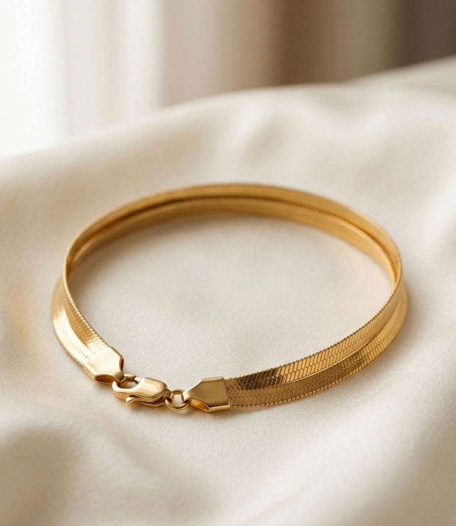 Herringbone flat chain bracelet