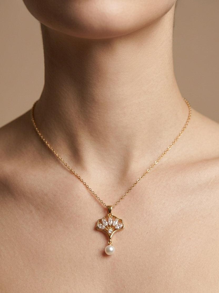 Sakhi Pendant
